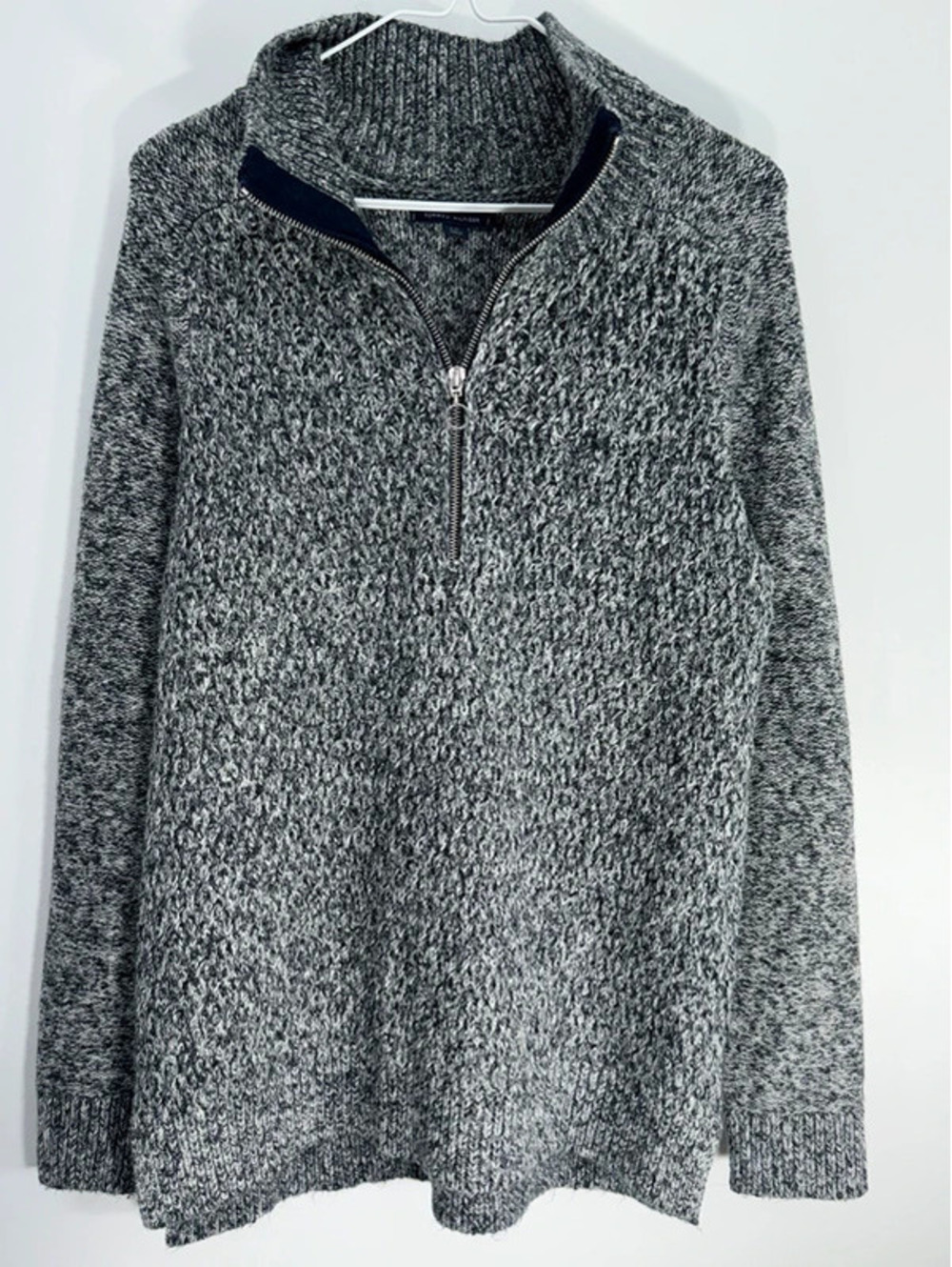 Tommy Hilfiger Men's Gray Knit Half-Zip Pullover Sweater L/G